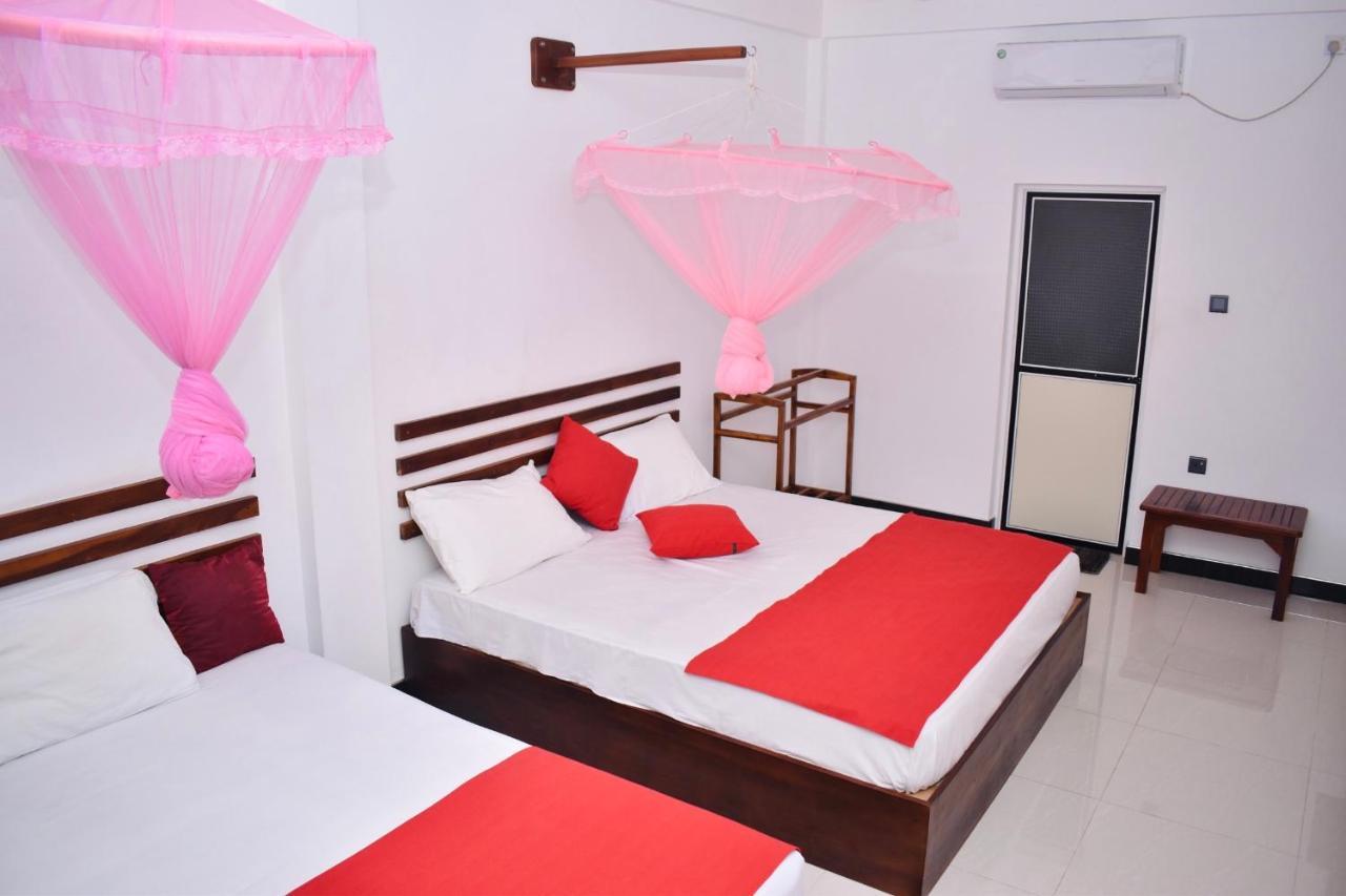 Geethani Tourist Home Polonnaruwa Dış mekan fotoğraf