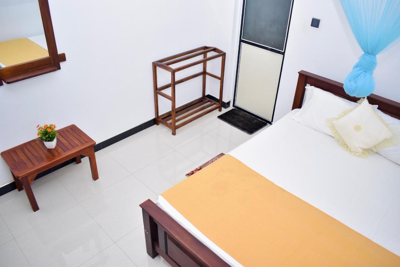 Geethani Tourist Home Polonnaruwa Dış mekan fotoğraf