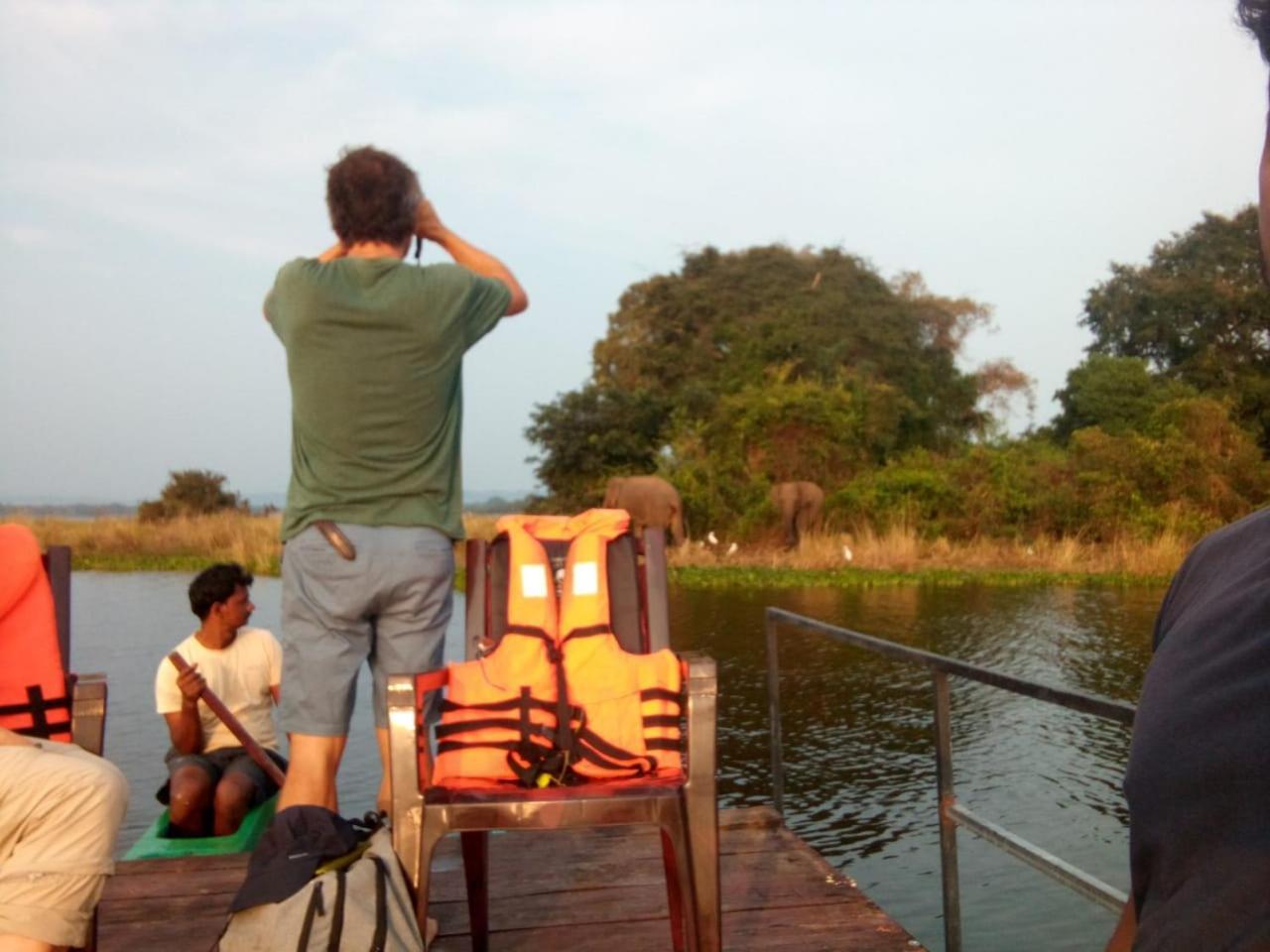 Geethani Tourist Home Polonnaruwa Dış mekan fotoğraf