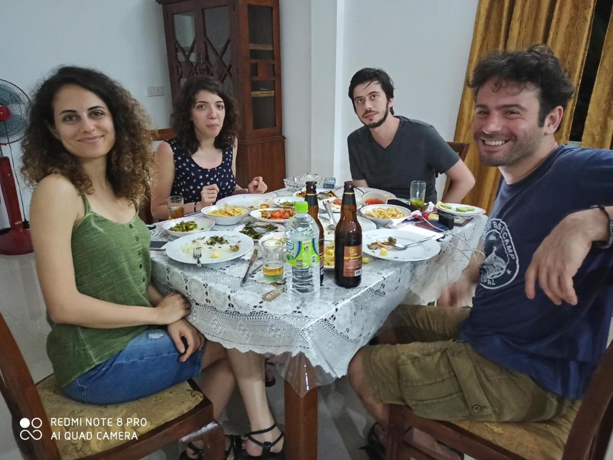 Geethani Tourist Home Polonnaruwa Dış mekan fotoğraf