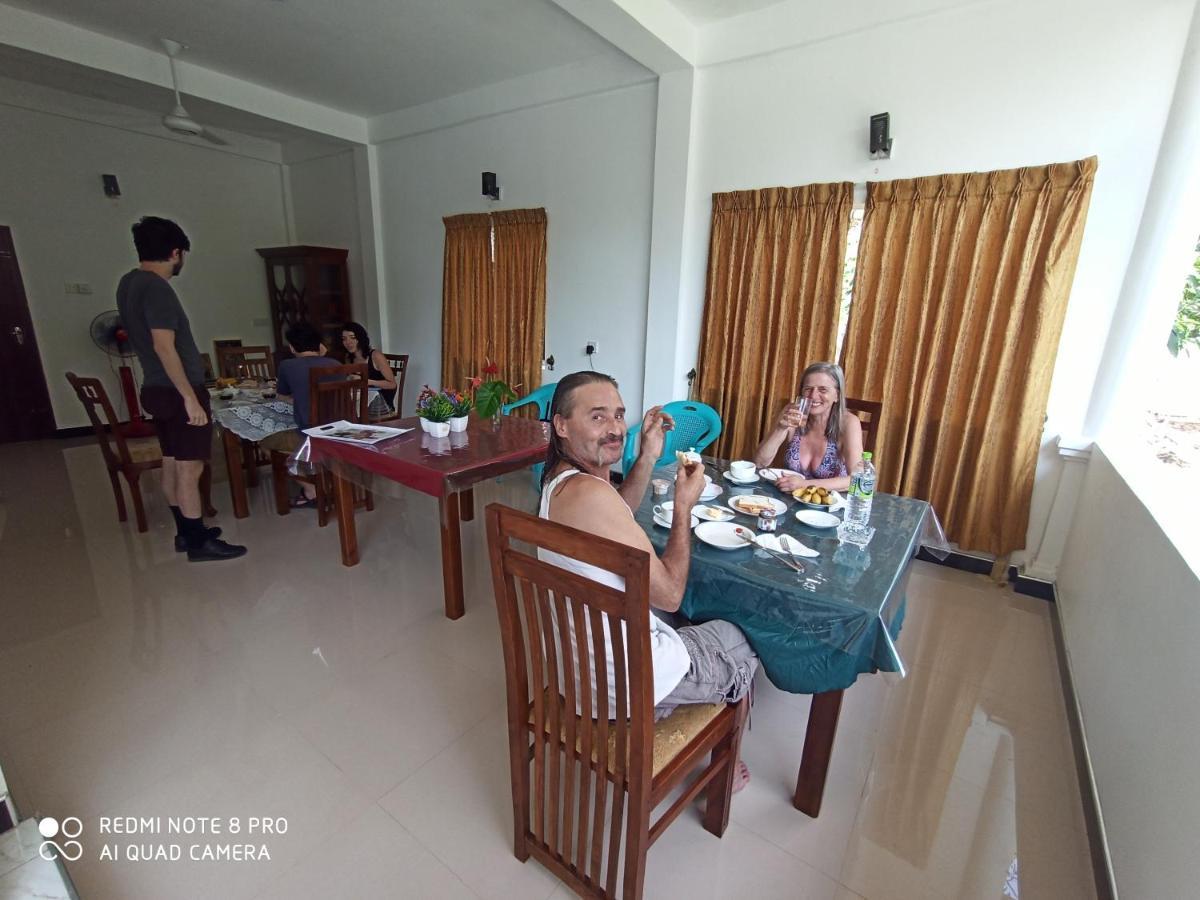 Geethani Tourist Home Polonnaruwa Dış mekan fotoğraf
